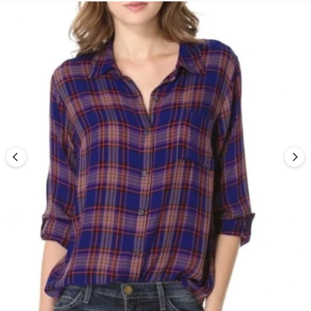 Splendid blue plaid v neck shirt